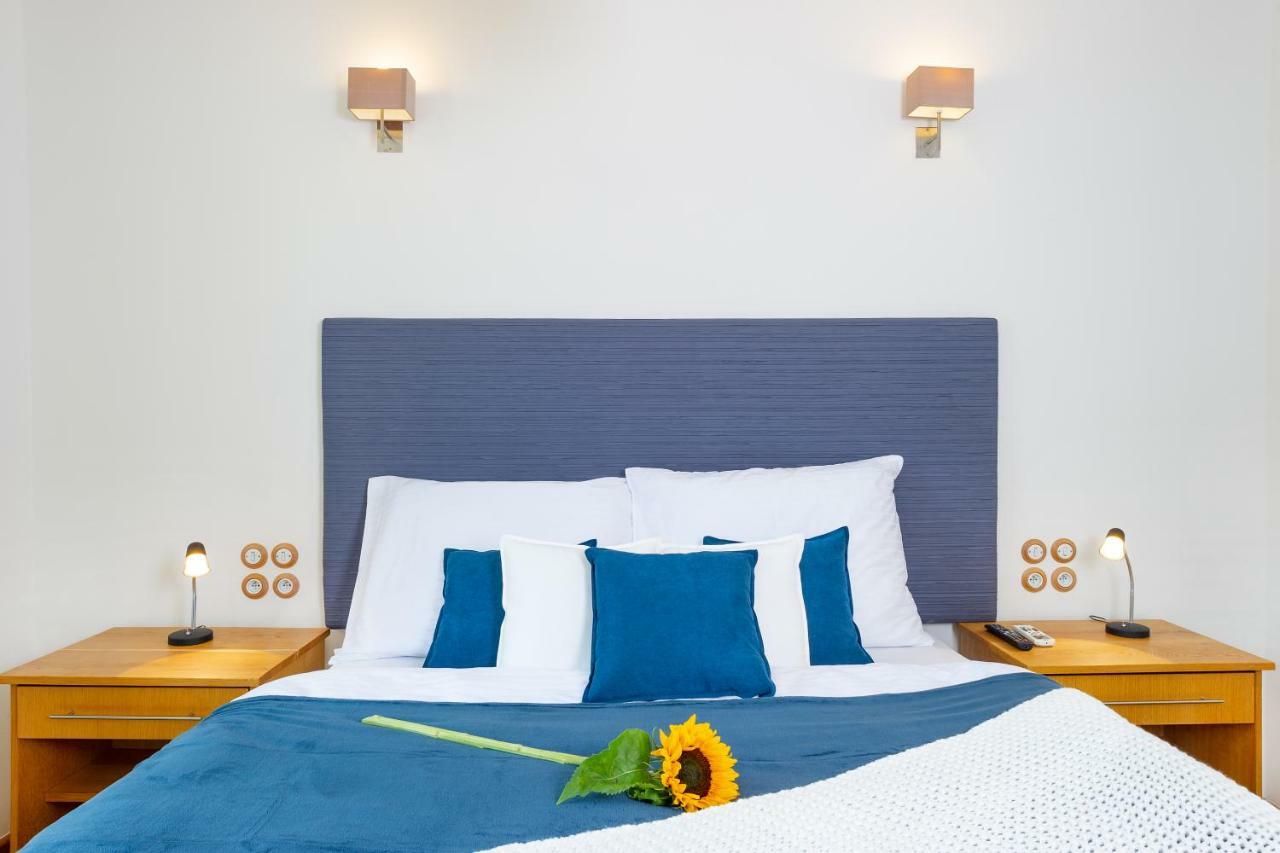 The Rooms Ceske Budejovice Exterior foto