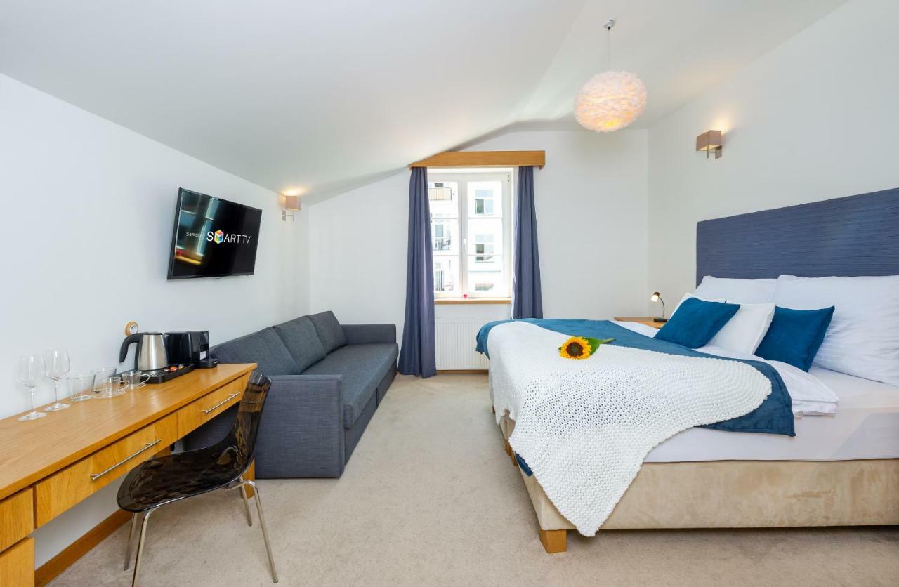 The Rooms Ceske Budejovice Exterior foto
