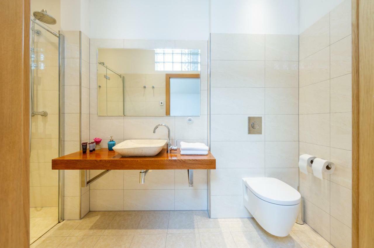 The Rooms Ceske Budejovice Exterior foto